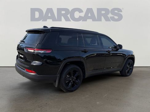 Used 2022 Jeep Grand Cherokee L Laredo AWD/4WD image 7