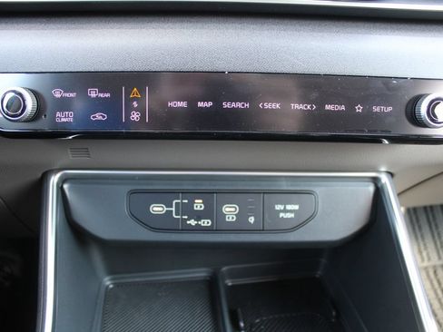 New 2027 Kia Carnival SX w/ Dark Edition Package FWD image 52