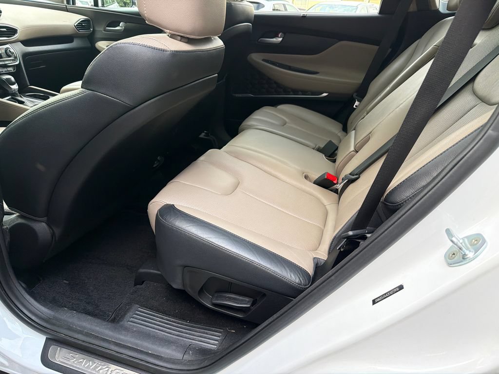 Used 2020 Hyundai Santa Fe Limited FWD image 21