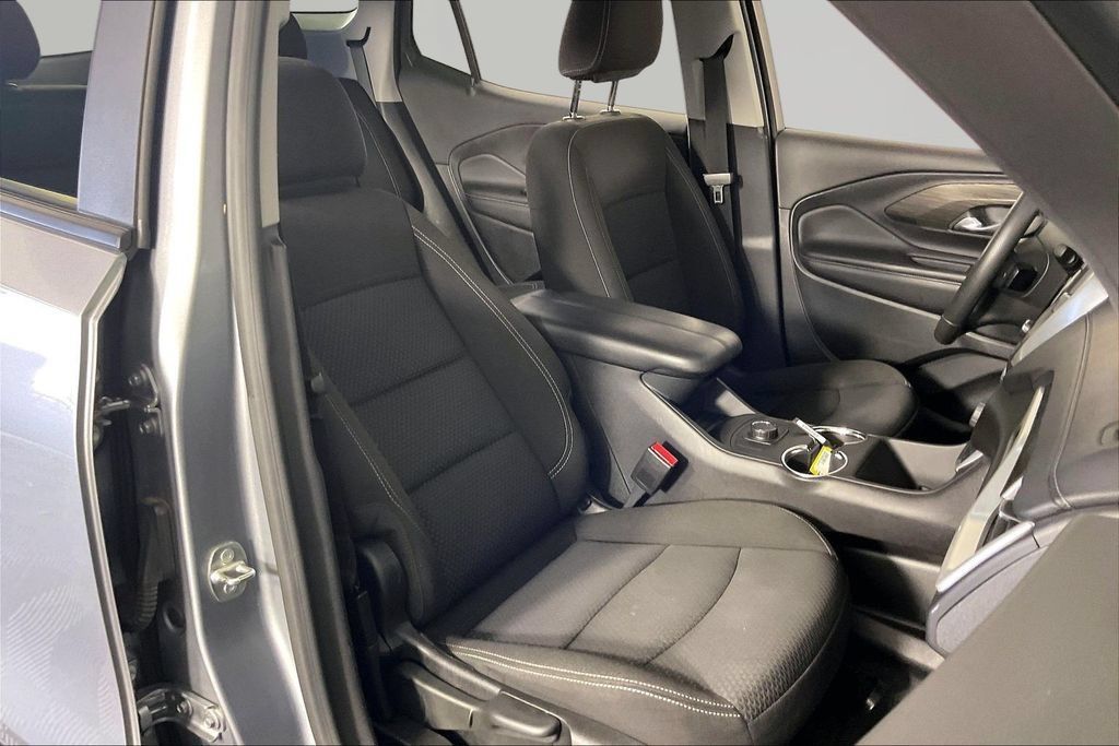 Certified 2024 GMC Terrain SLE FWD image 25