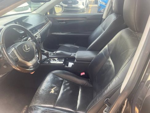 Used 2013 Lexus ES 350 w/ Luxury Pkg FWD image 8
