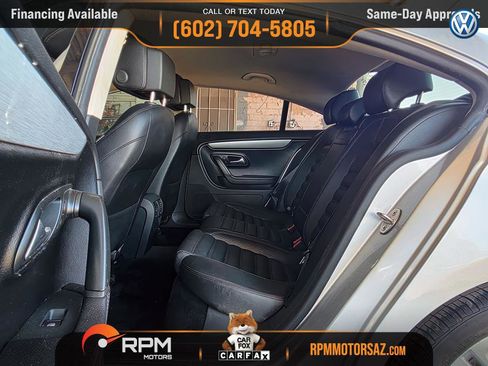 Used 2013 Volkswagen CC R-Line FWD image 10