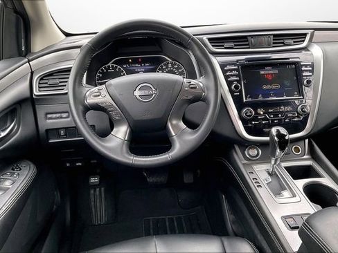 Used 2023 Nissan Murano SV image 6