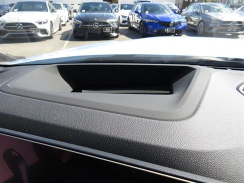 Used 2023 BMW M2 w/ Lighting Package RWD image 10