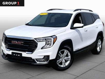Used 2023 GMC Terrain SLE w/ Driver Convenience Package