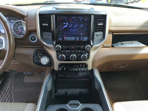 Used 2019 RAM 1500 Laramie image 24