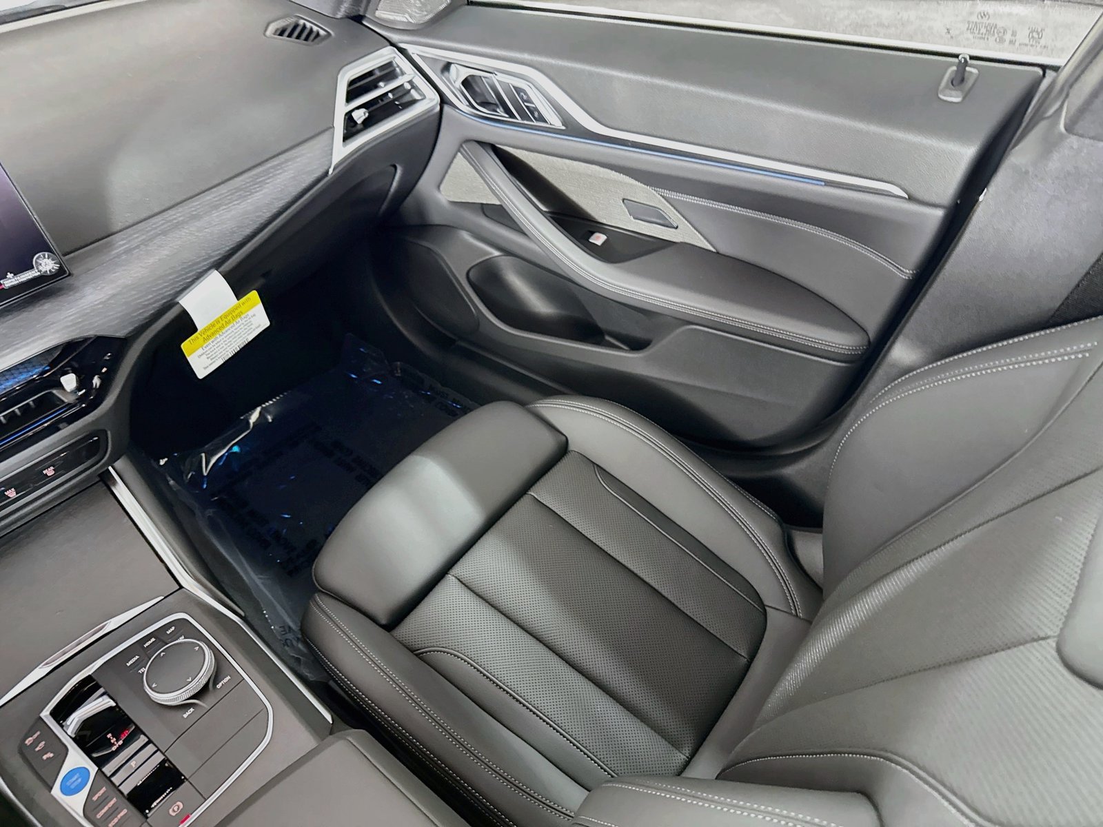 New 2026 BMW i4 xDrive40i w/ Premium Package AWD/4WD image 25