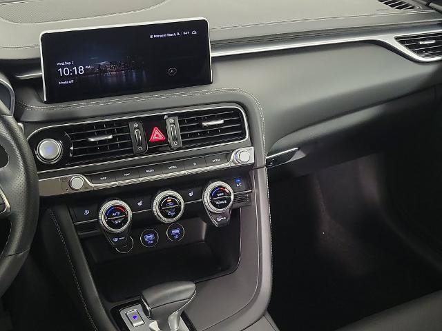 Used 2023 Genesis G70 2.0T RWD image 12