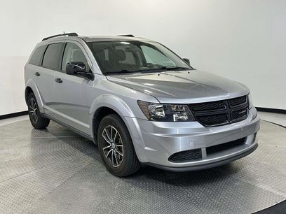 Used 2018 Dodge Journey SE w/ Blacktop Package
