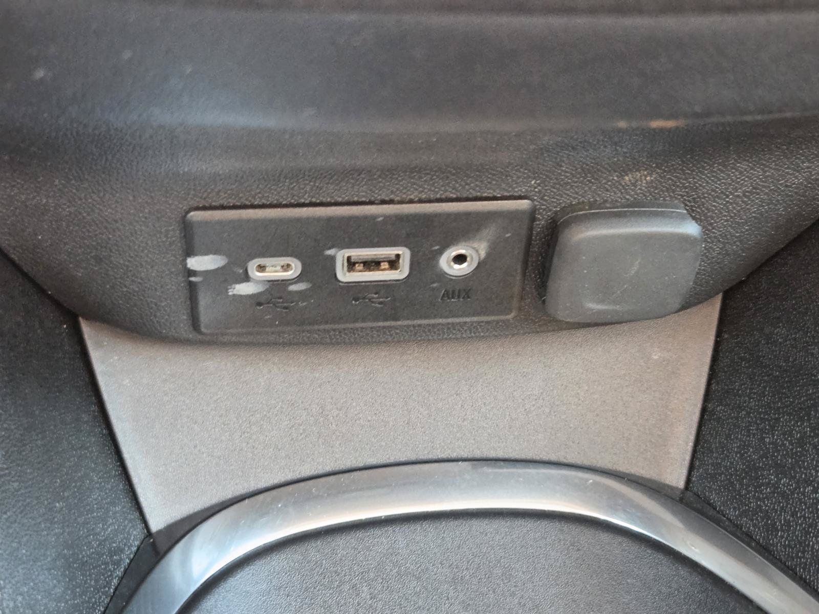 Used 2024 Chevrolet Malibu LT FWD image 29