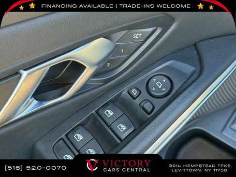 Used 2024 BMW 330i Sedan image 12
