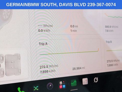 Used 2022 Tesla Model Y Long Range AWD/4WD image 28