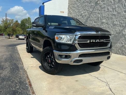Used 2019 RAM 1500 Big Horn AWD/4WD image 1