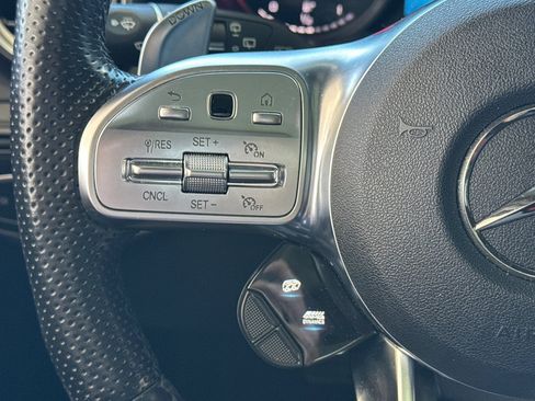 Used 2022 Mercedes-Benz GLC 43 AMG 4MATIC image 30