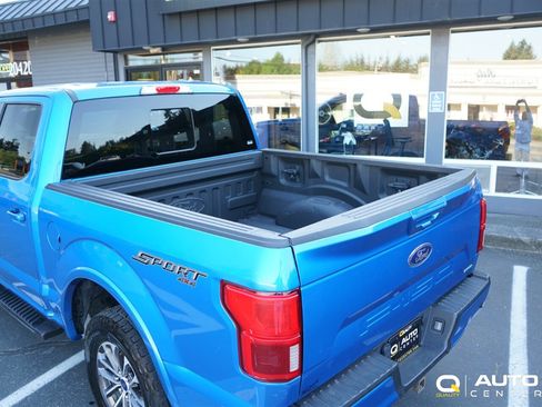 Used 2019 Ford F150 Lariat w/ Equipment Group 502A Luxury AWD/4WD image 9