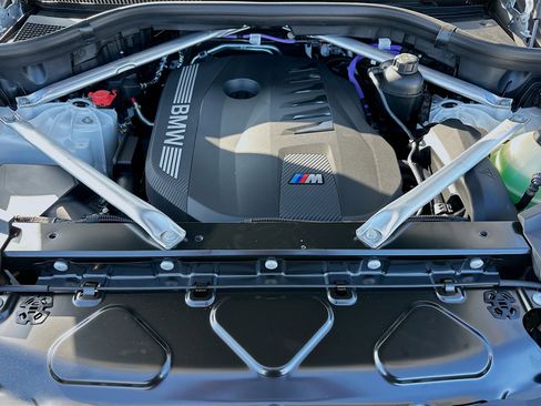 New 2026 BMW X6 xDrive40i w/ Executive Package image 25