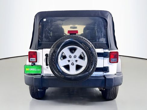 Used 2016 Jeep Wrangler Unlimited Sport w/ Quick Order Package 24S image 8