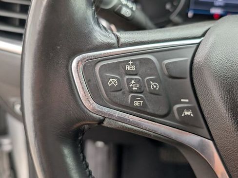 Used 2019 Chevrolet Equinox LT w/ Driver Convenience Package AWD/4WD image 37