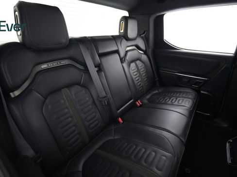Used 2023 Rivian R1T Adventure Dual AWD/4WD image 5