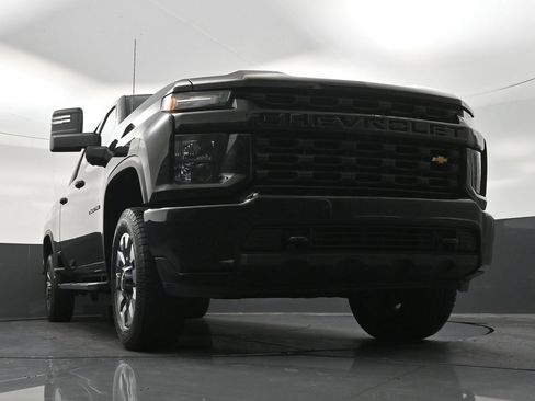 Used 2022 Chevrolet Silverado 2500 Custom w/ Custom Convenience Package AWD/4WD image 33