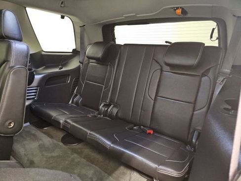 Used 2015 GMC Yukon Denali image 30