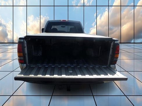 Used 2002 Chevrolet Silverado 3500 LT w/ Off-Road Skid Plate Pkg image 7