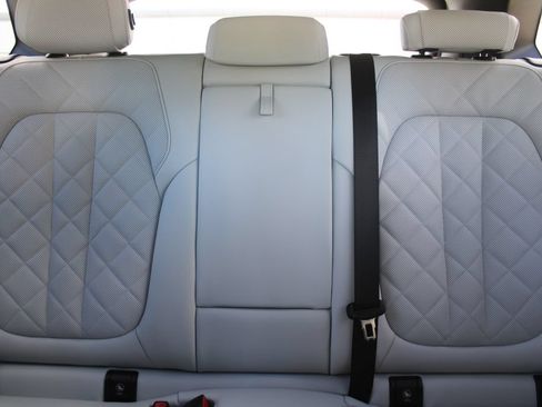 Used 2025 BMW X5 xDrive40i AWD/4WD image 62