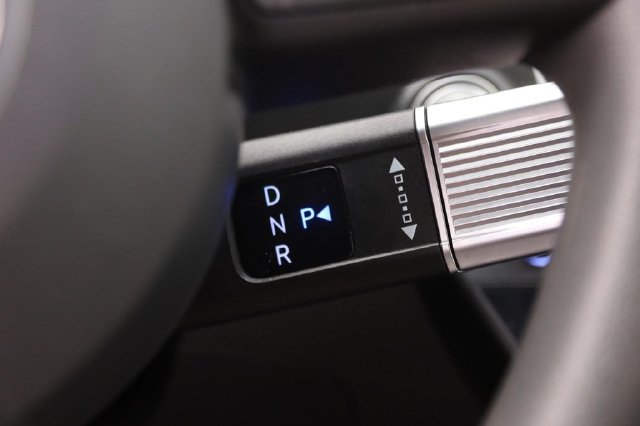 Used 2025 Hyundai Sonata SEL FWD image 14