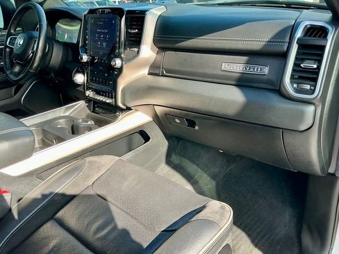 Used 2019 RAM 1500 Laramie image 24