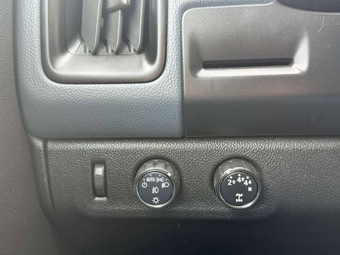 Used 2016 Chevrolet Colorado Z71 image 27