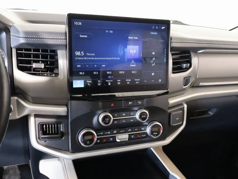 Used 2023 Ford Expedition Max XLT image 5