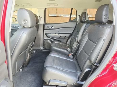 Used 2019 GMC Acadia SLT FWD image 12