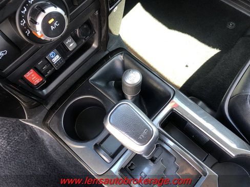 Used 2015 Toyota 4Runner TRD Pro AWD/4WD image 15
