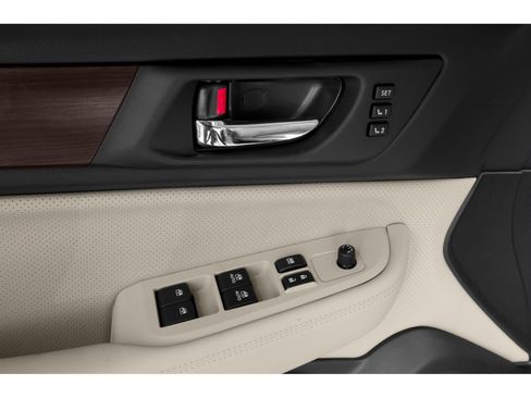 Used 2016 Subaru Legacy 3.6R Limited image 15