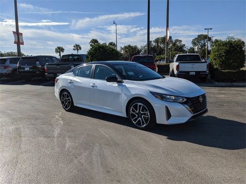 New 2025 Nissan Sentra SR w/ SR Premium Package image 2