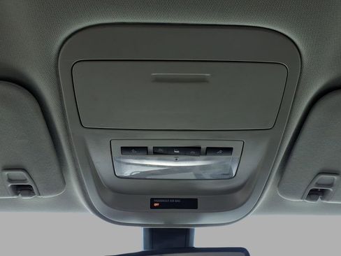 Used 2019 Chevrolet Colorado Z71 AWD/4WD image 15