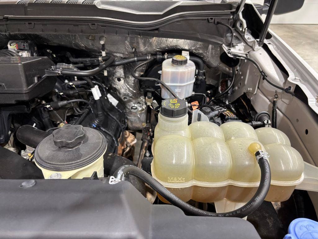 Used 2021 Ford F250 XL w/ Power Equipment Group AWD/4WD image 25