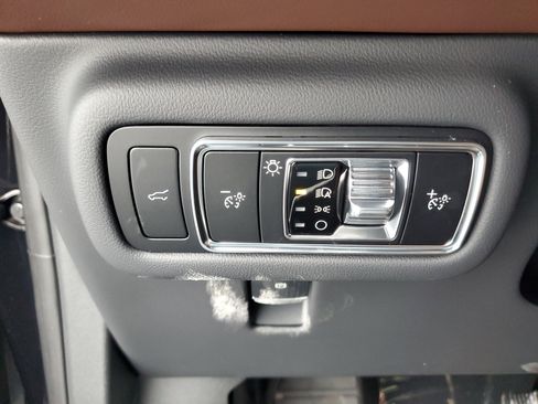 New 2026 Lincoln Nautilus Reserve w/ Jet Appearance Package image 14