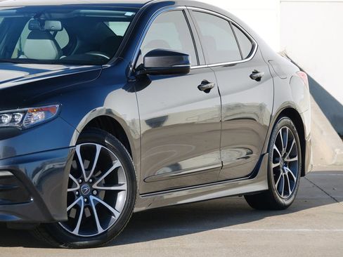 Used 2015 Acura TLX V6 image 22