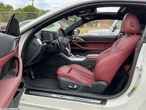 Used 2024 BMW M440i Coupe w/ Parking Assistance Package RWD image 8