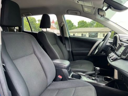 Used 2017 Toyota RAV4 LE w/ All Weather Liner Package FWD image 22