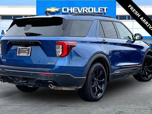 Used 2022 Ford Explorer ST-Line w/ Class IV Trailer Tow Package image 5