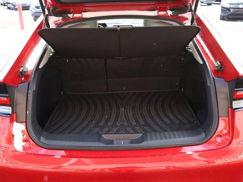 Used 2024 Toyota Prius XLE AWD/4WD image 35