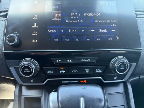Used 2020 Honda CR-V Touring image 27