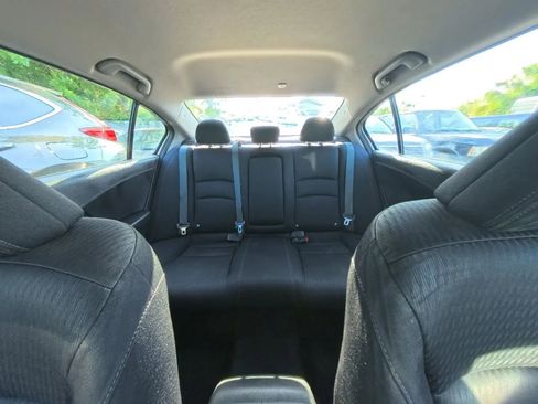 Used 2013 Honda Accord Sport image 28