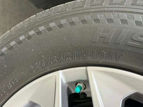 Used 2021 Toyota Sienna XLE image 46