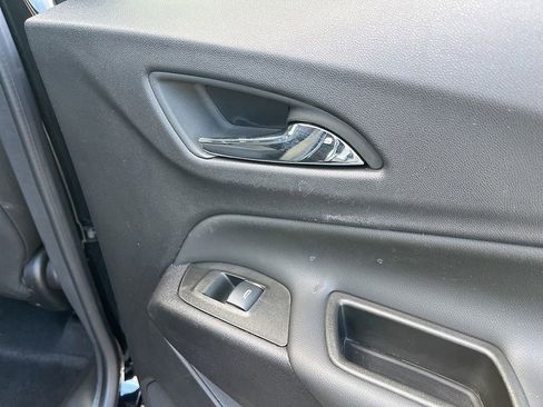 Used 2024 Chevrolet Equinox LT image 55