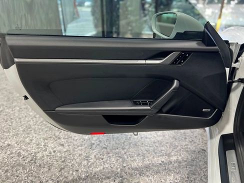 Used 2020 Porsche 911 Carrera S image 18