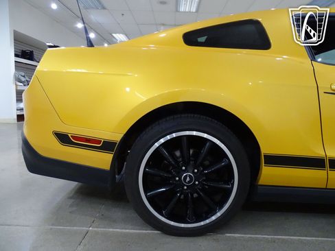 Used 2012 Ford Mustang Boss 302 w/ Boss 302 Accessory Pkg image 32