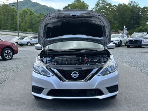 Used 2018 Nissan Sentra SV FWD image 18